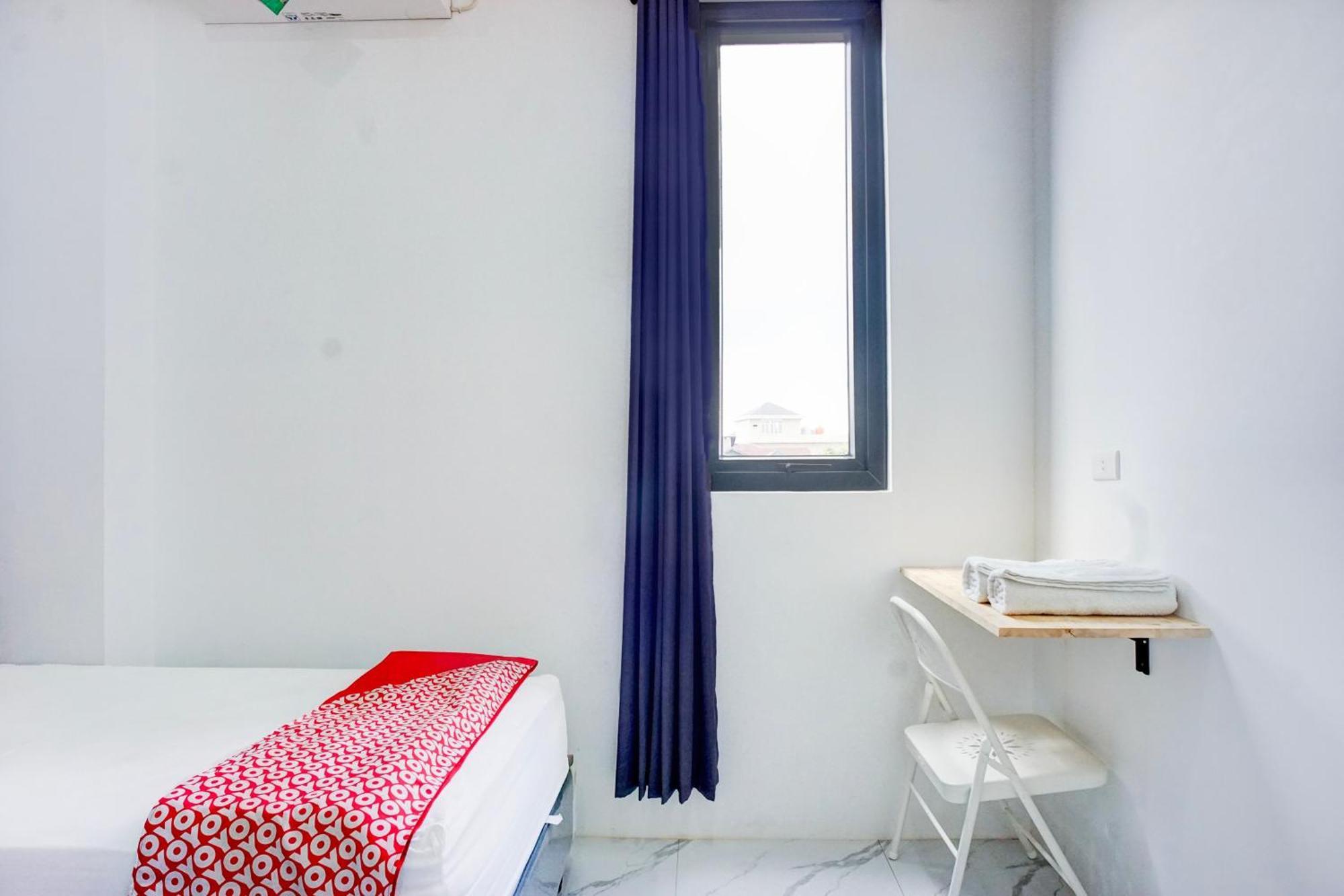 Capital O 94254 Dental Inn Μπάντα Άτσεχ Εξωτερικό φωτογραφία