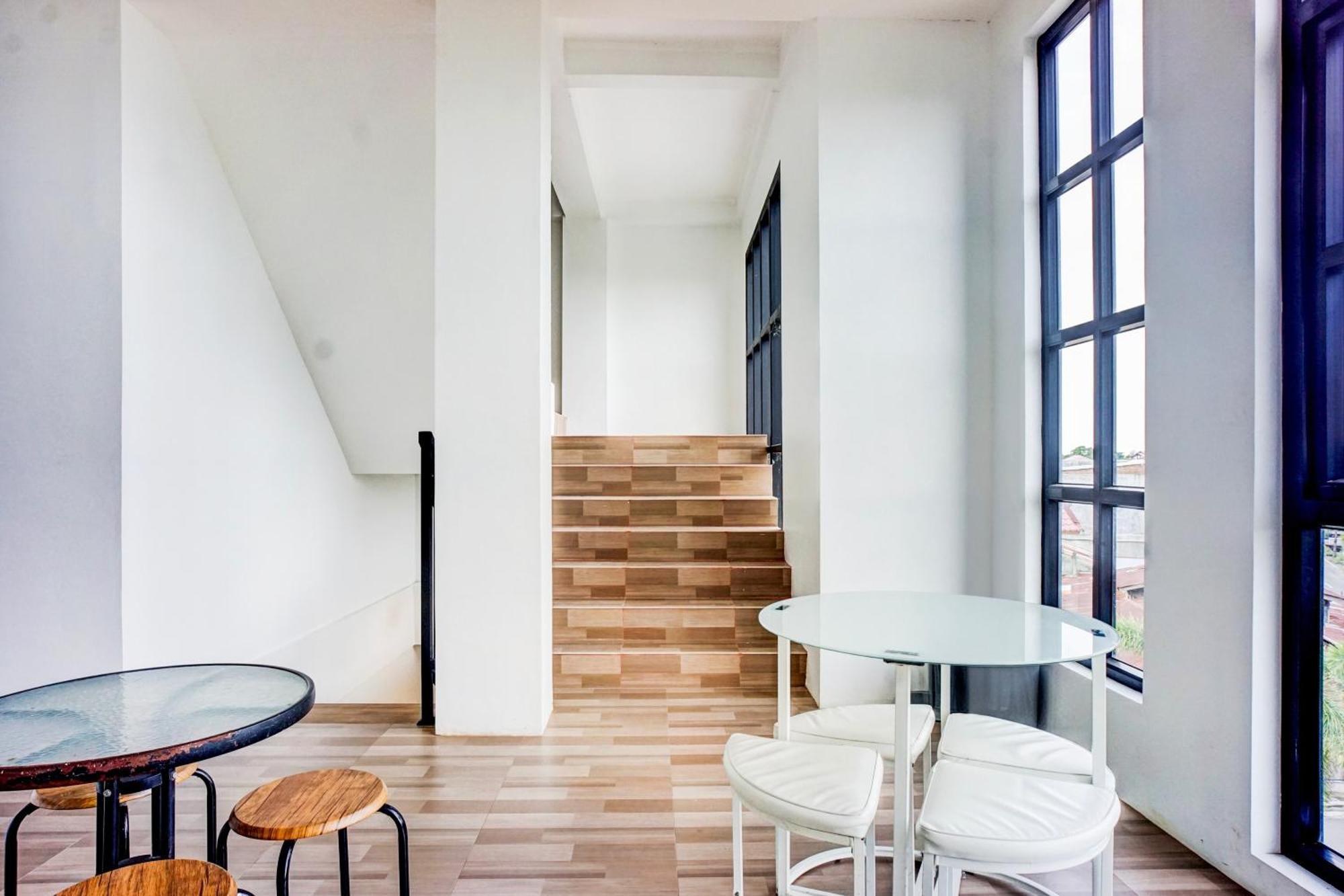 Capital O 94254 Dental Inn Μπάντα Άτσεχ Εξωτερικό φωτογραφία