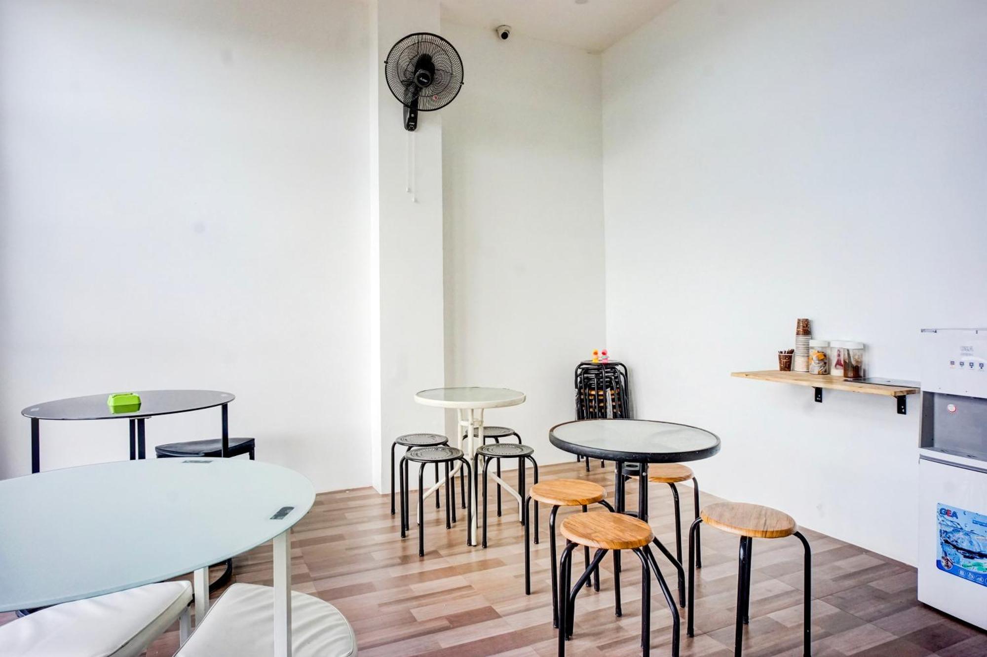 Capital O 94254 Dental Inn Μπάντα Άτσεχ Εξωτερικό φωτογραφία